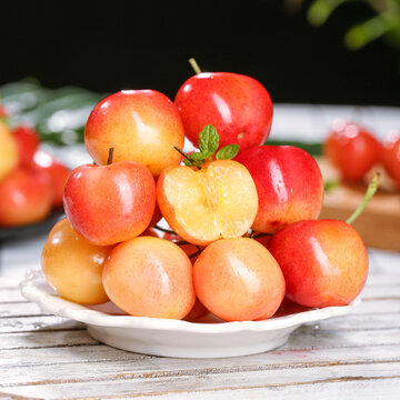 Rainier Cherry Fruit Seeds-Big Fruits, High Yield, Pure Sweetness