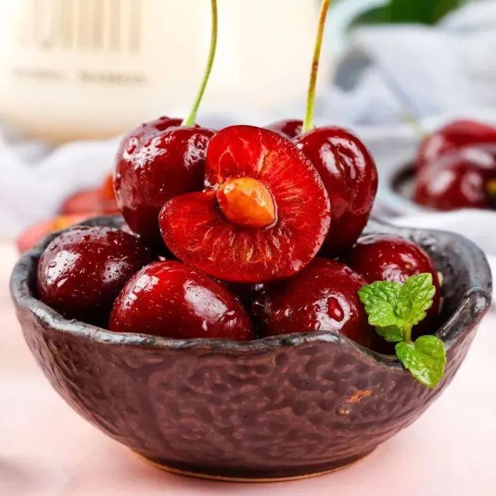 Rainier Cherry Fruit Seeds-Big Fruits, High Yield, Pure Sweetness